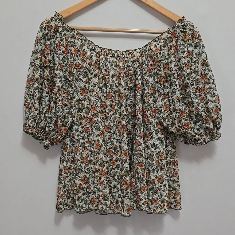 Free People Astra Peasant Swing Top Size S Daisy Floral Open Knit Puff Henley - Picture 10 of 13